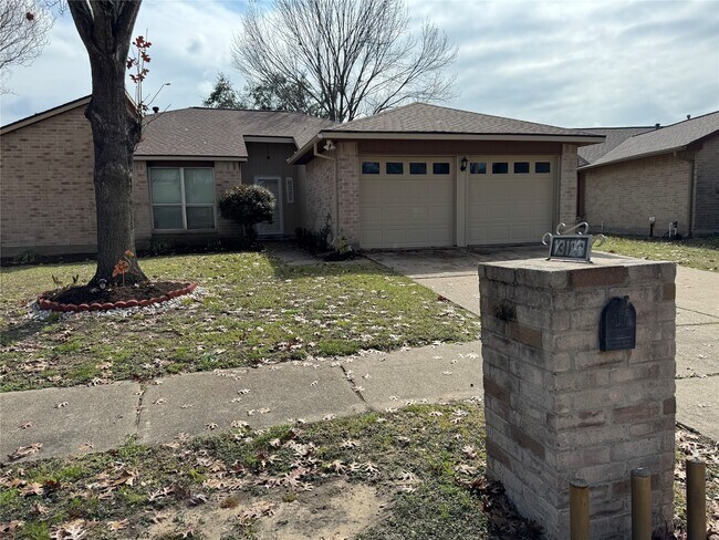 Building Photo - 13123 Chipman Glen Dr