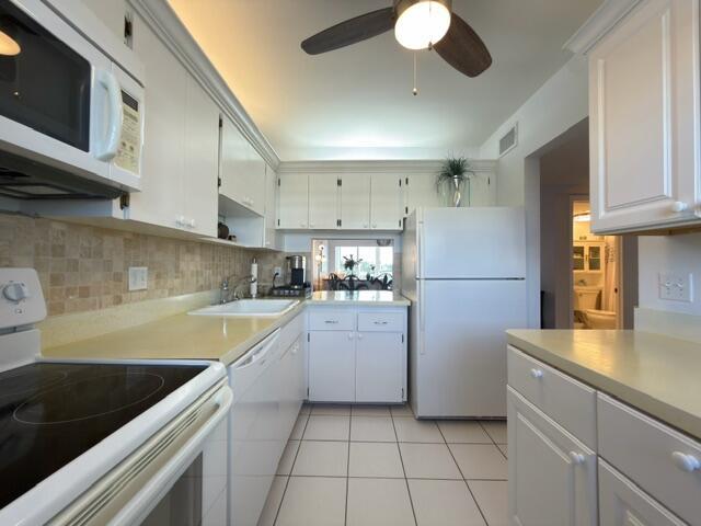 Building Photo - 29 Yacht Club Dr