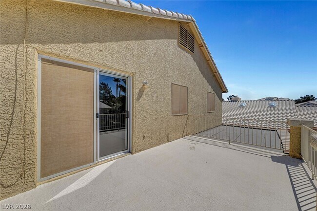 Building Photo - 2525 Huber Heights Dr
