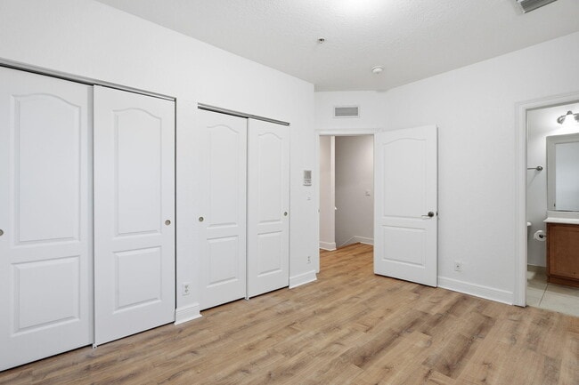 Building Photo - 531 S Federal Hwy