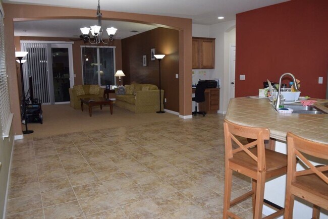 Building Photo - 1470 Alberton Cir