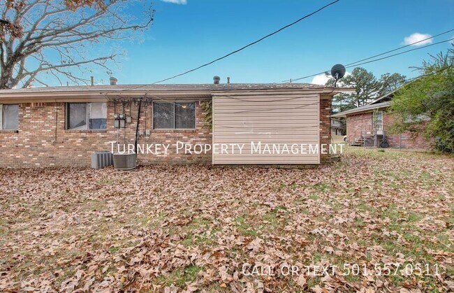 Building Photo - 5708 Sonora Dr