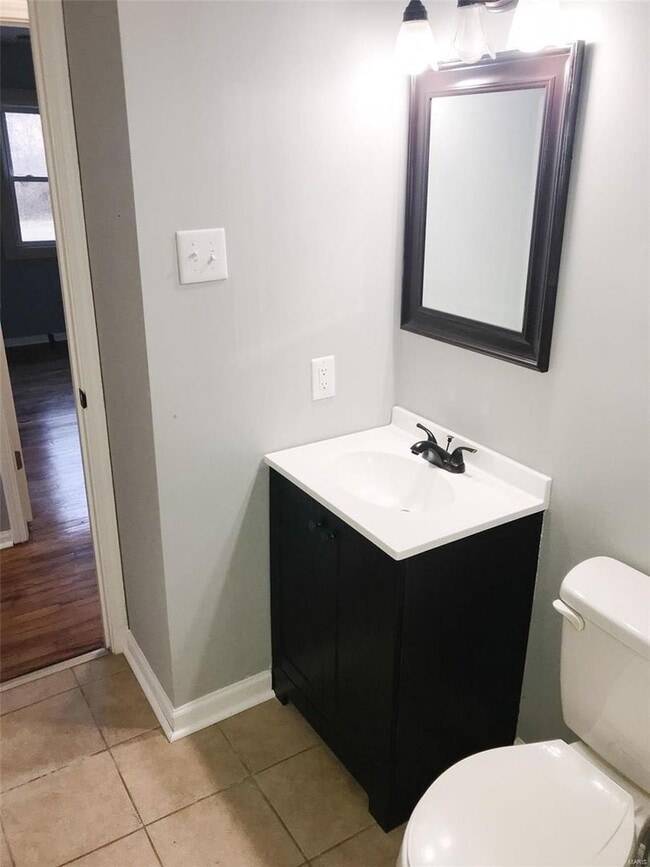 Building Photo - Charming Updated 3 Bed 1 Bath