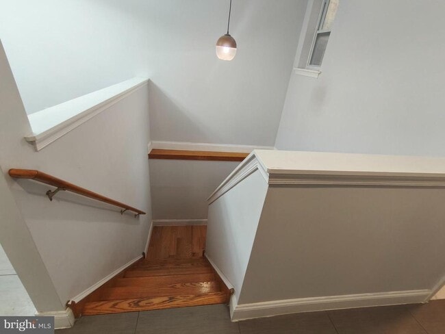 Building Photo - 1113 Wallace St