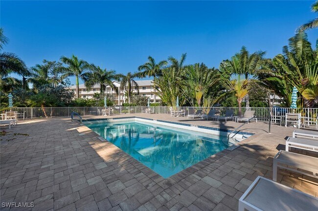 Building Photo - 3021 Sandpiper Bay Cir