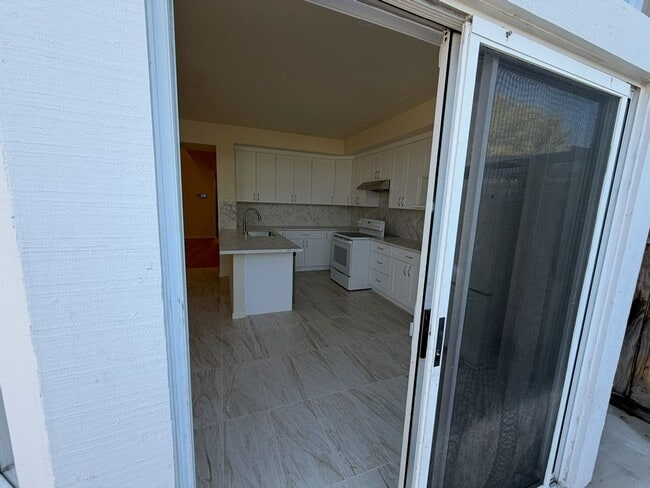 Building Photo - 356 Scotts Valley