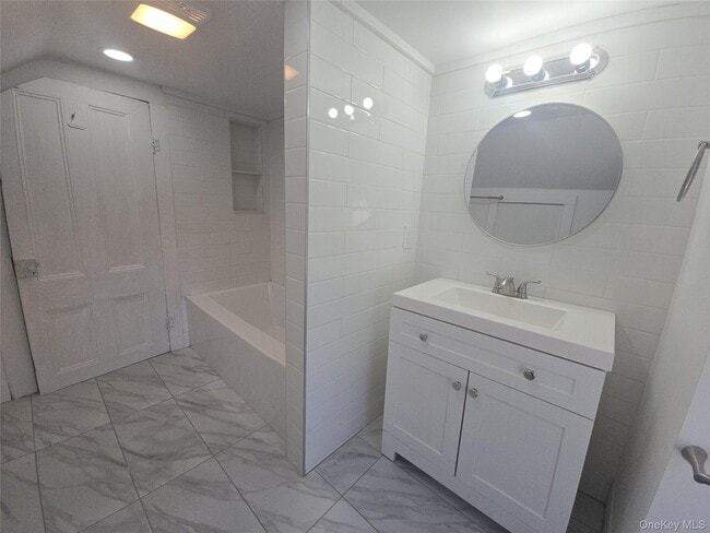 Building Photo - 647 County Route 78