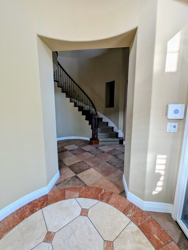 Building Photo - 430 Cicada Ct