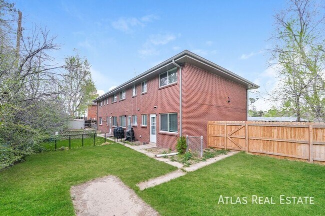 Building Photo - 5703 S Pearl St