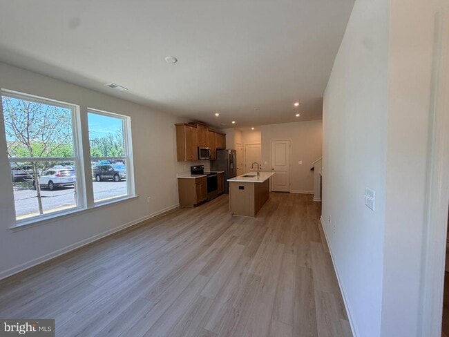 Building Photo - 2548 Neabsco Common Pl