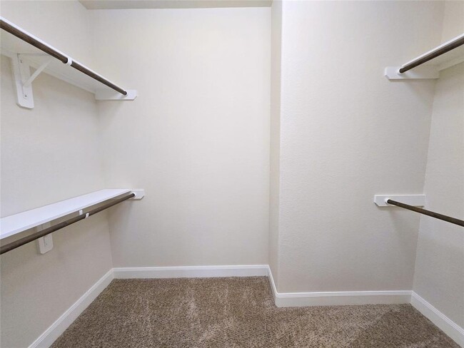 Building Photo - 8030 Garland Path Bend Ln