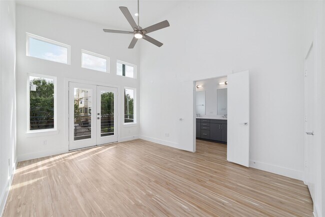 Building Photo - 2109 Holman St