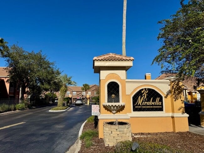 Building Photo - Stunning 2/2 Condo For Rent in Mirabella - Superb Location!