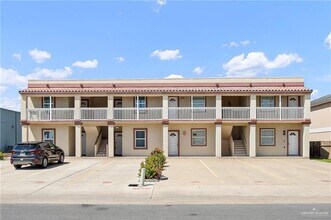 Building Photo - 9 E Campeche St