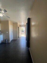 Building Photo - Charming 1 Bedroom, 1 Bathroom ADU in Pacoima! Ready for Move-In!