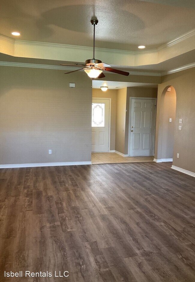 Building Photo - 4 br, 2 bath House - 4105 Maid Marian Circle