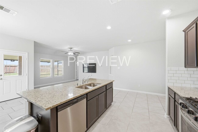 Building Photo - 29614 Nossers Ct