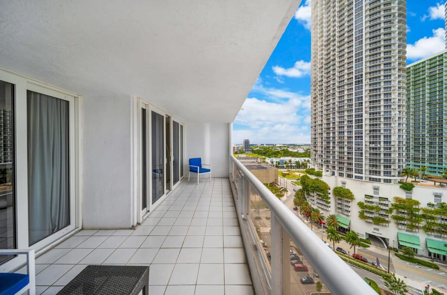 Building Photo - 1717 N Bayshore Dr