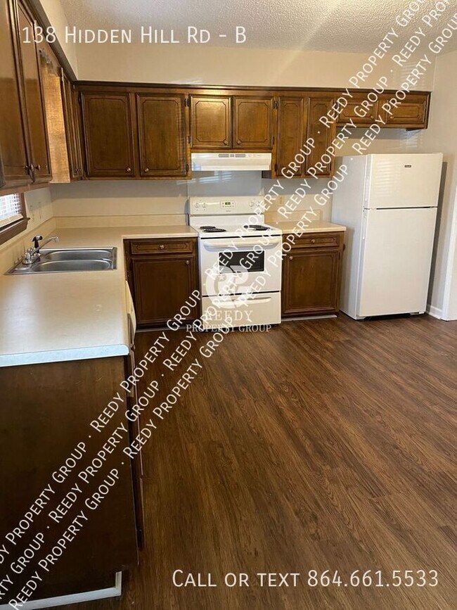 Building Photo - 138 Hidden Hill Rd