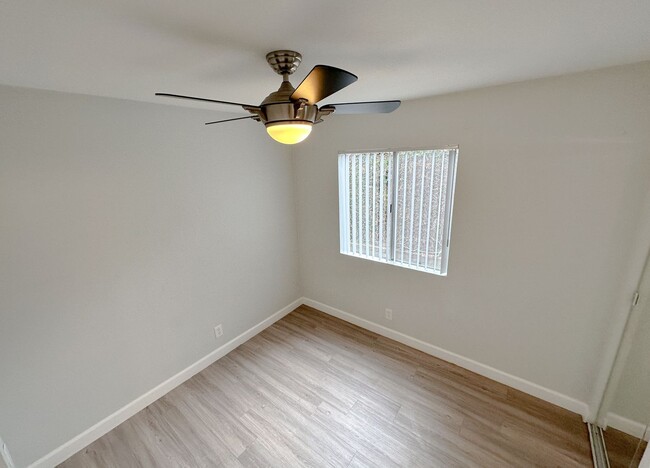Interior Photo - 4236 W 129th St