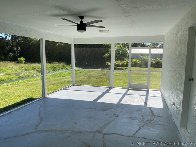 Building Photo - 14825 76th Rd N