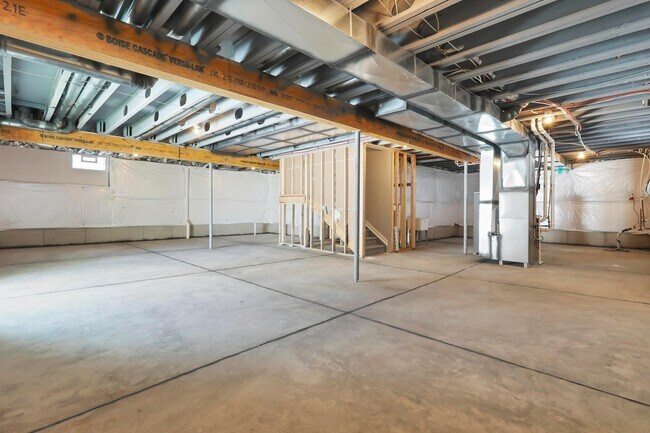 Building Photo - 12122 Warbler Wy