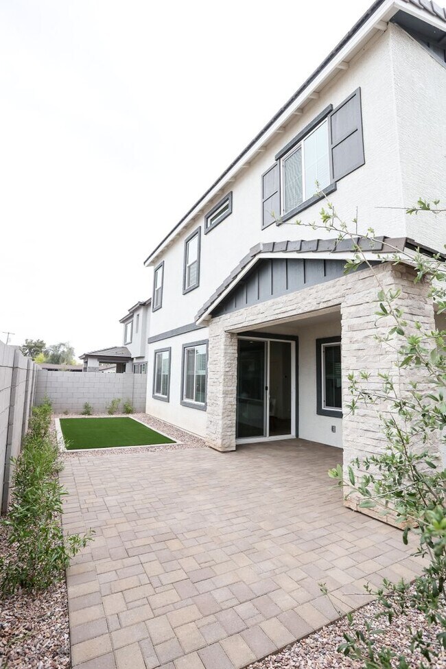 Building Photo - Gated Community, Pet Friendly, Upgraded Lifestyle - Now Available