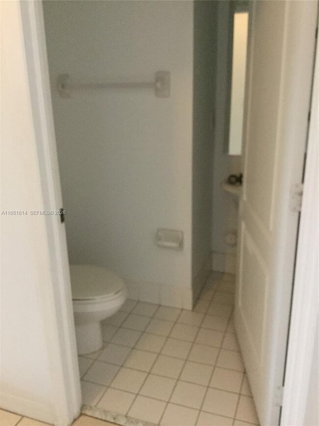 Building Photo - 2885 SW 127th Ave