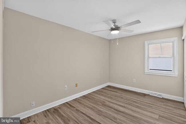 Building Photo - 9312 Edmund St