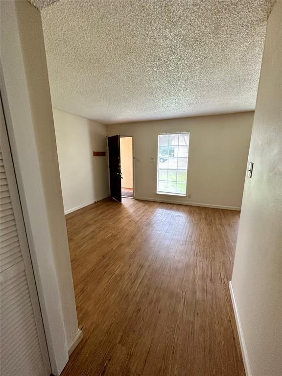 Building Photo - 3438 Willowrun Dr