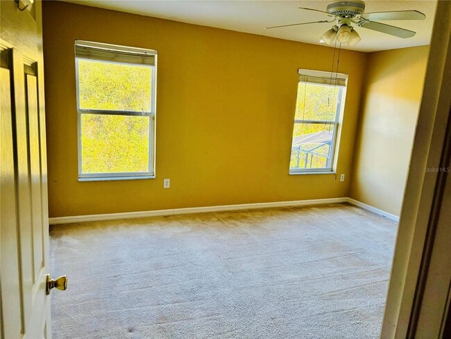 Building Photo - 11126 Creek Haven Dr