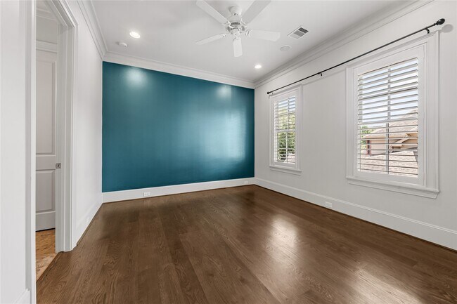 Building Photo - 5307 Huckleberry Ln