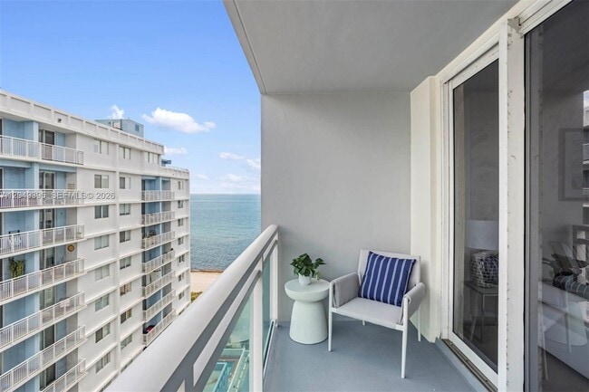 Building Photo - 6917 Collins Ave