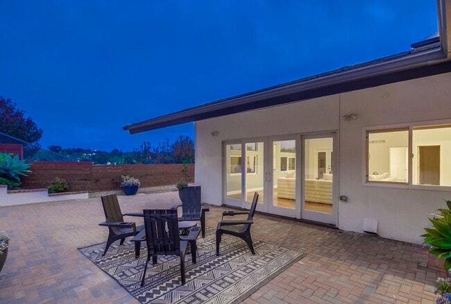Building Photo - Beautiful house in heart of Point Loma