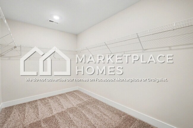 Building Photo - 4019 Norman Dr