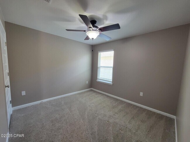 Building Photo - 6585 Slabinski Ln