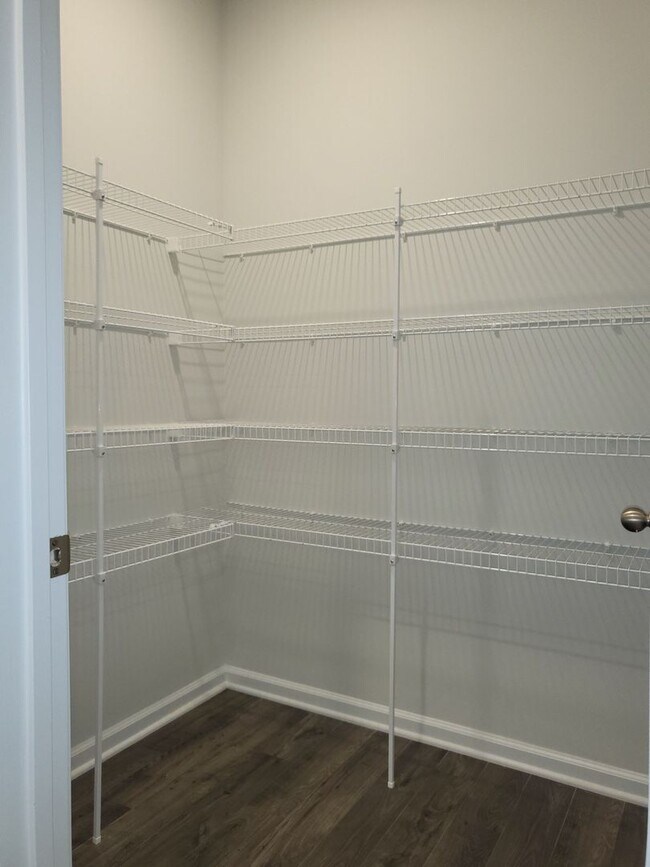 Building Photo - Watergrass in Richmond Hill