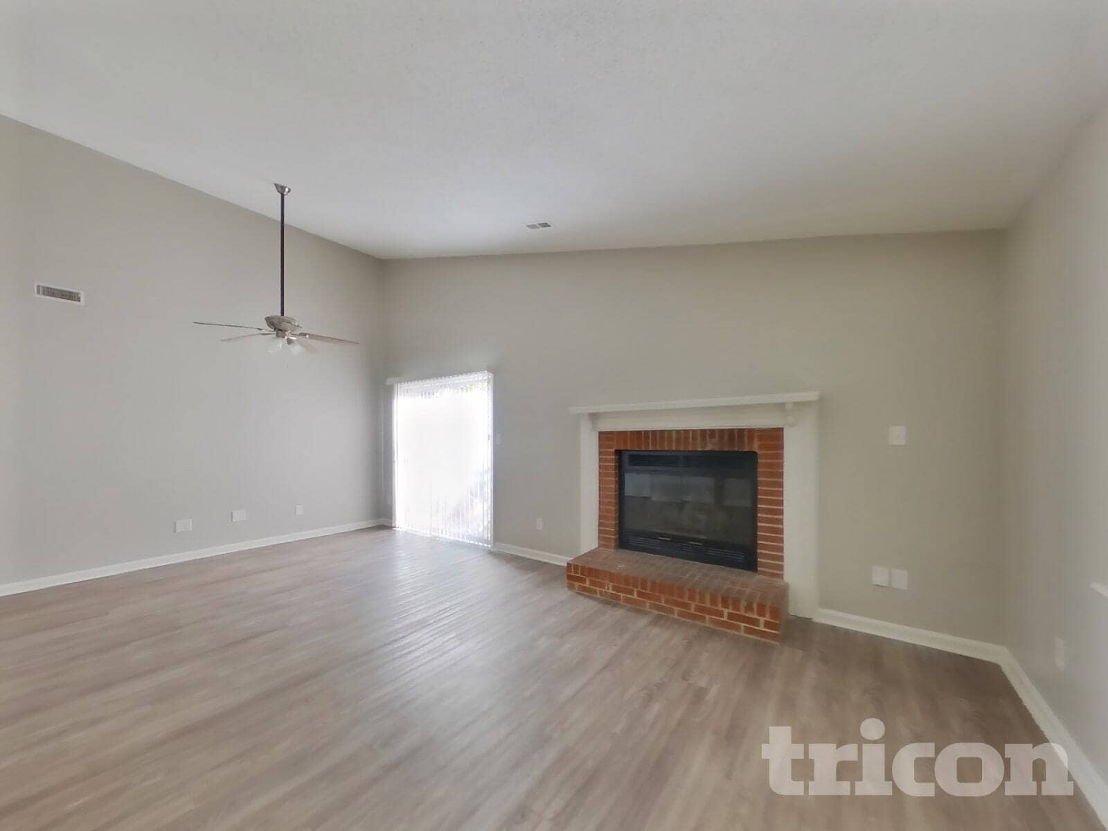 Building Photo - 6617 Flat Rock Dr