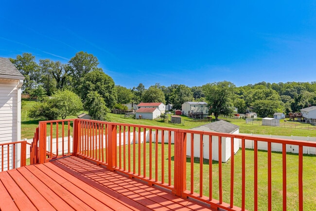 Building Photo - 3912 Bishopmill Dr