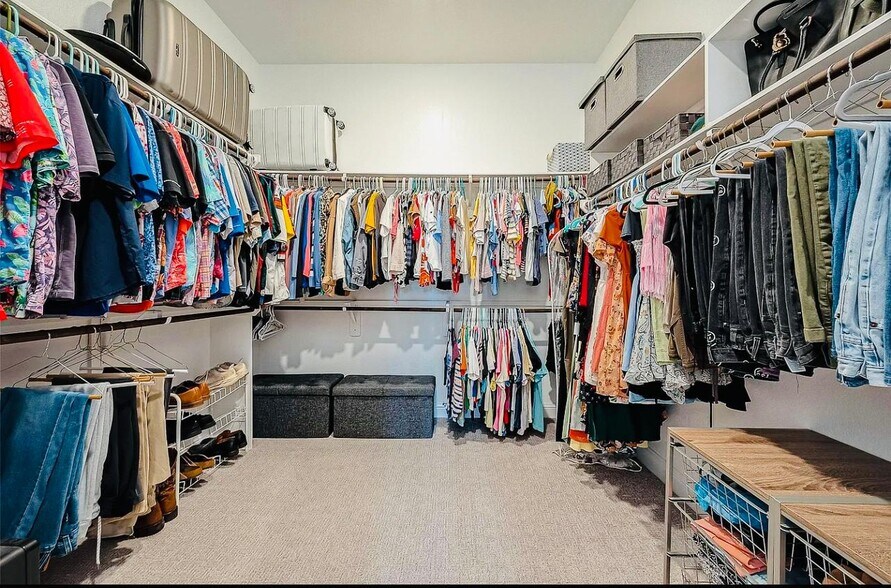 Building Photo - 15306 Spanish Ranchos Way