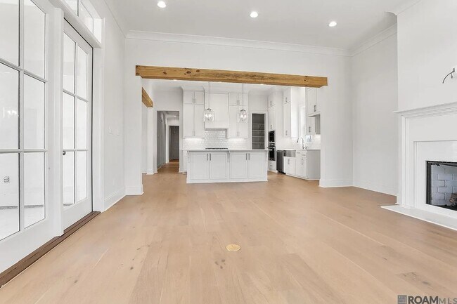 Building Photo - 3 Bedroom Home in Rouzan |Community Pool