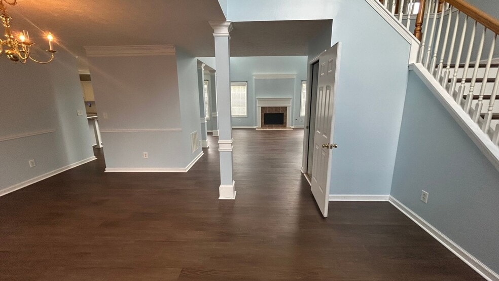 Building Photo - 1818 Pinehurst View Ct SW