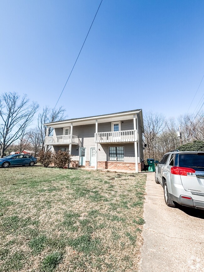 Building Photo - 259 Adkins Cir