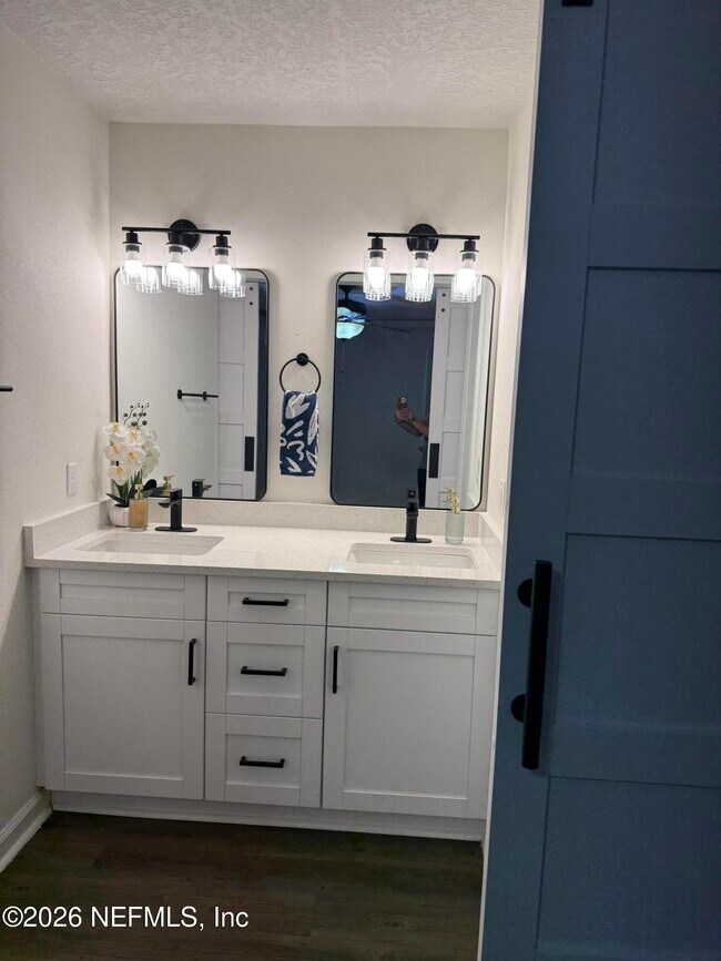 Building Photo - 35056 Keith Rd