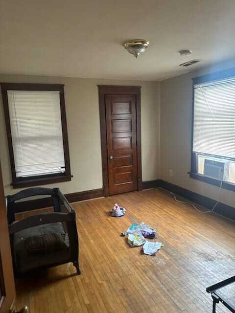 Building Photo - 714 McKinley St
