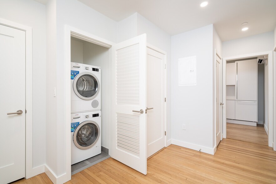 Building Photo - 19A Forest St. Unit 32