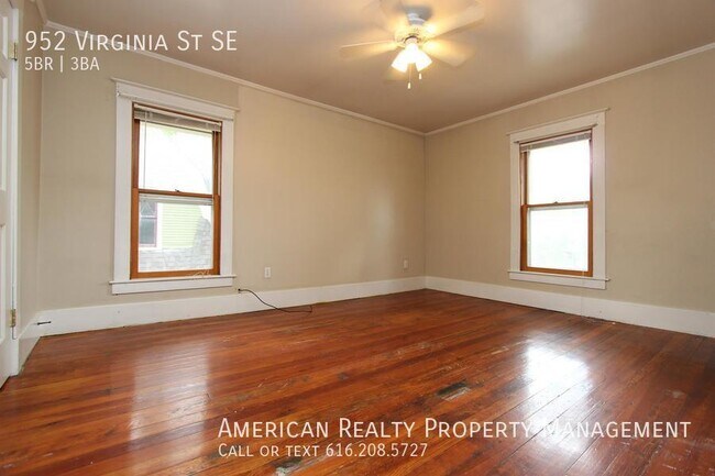 Building Photo - 952 Virginia St SE