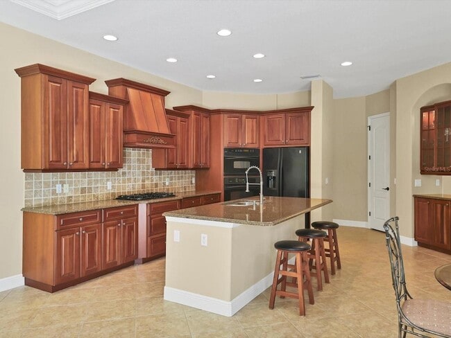 Building Photo - 4688 Tuscana Dr