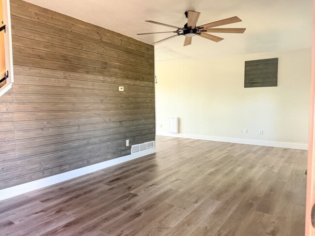 Building Photo - Updated Single-Family Home in Broomfield!