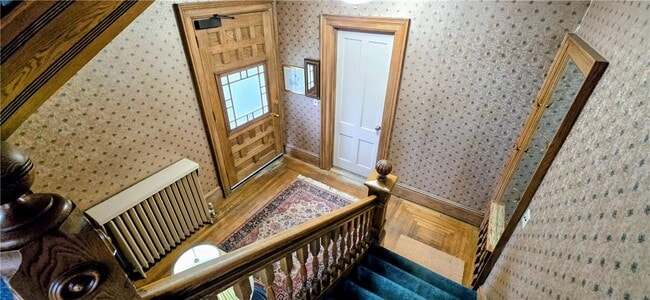 Building Photo - 315 Laurens St